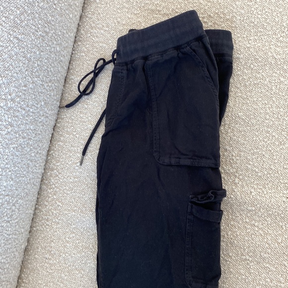 Aritzia Community Cebu Pant - Picture 2 of 5